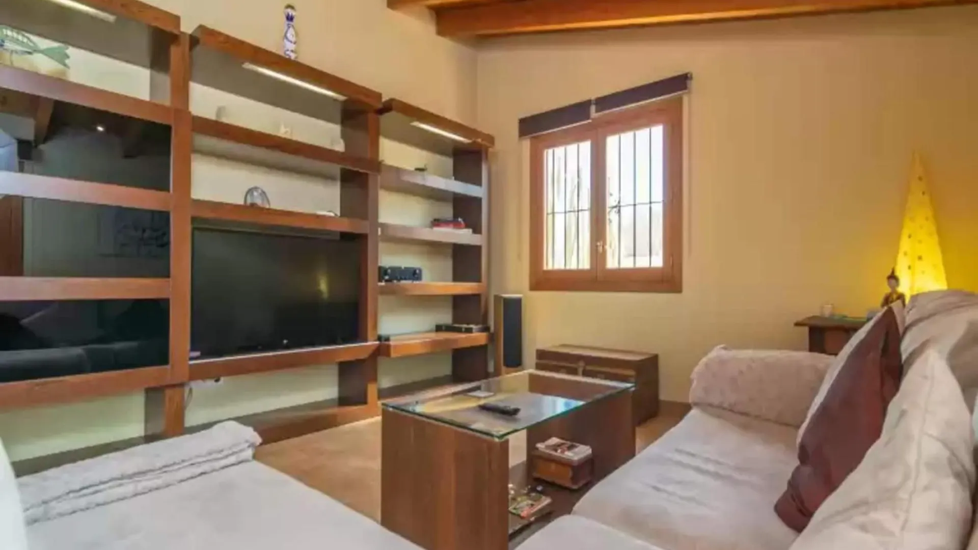 Remarkable Country House In Algaida Chalet